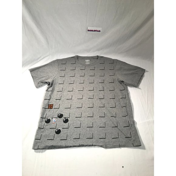 Uniqlo Other - Uniqlo x The Game Classic Pixels Graphic Shirt Mens sz Large Gray